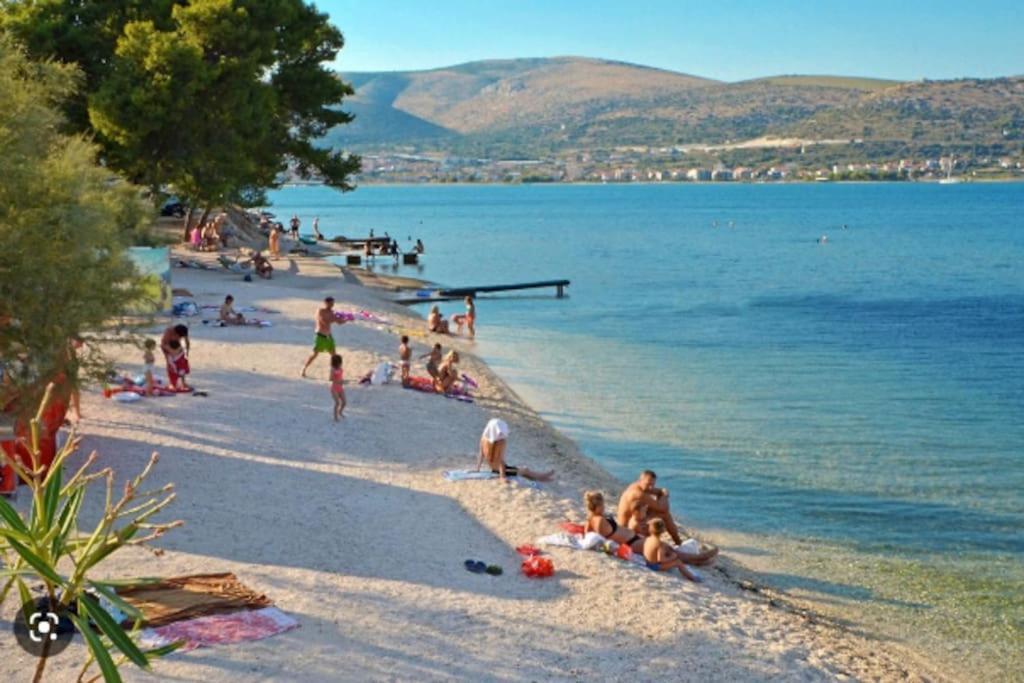 Luxury Villa Lana Apt, Seaview Terrace, Large Outdoor Space, Bbq Trogir Dış mekan fotoğraf